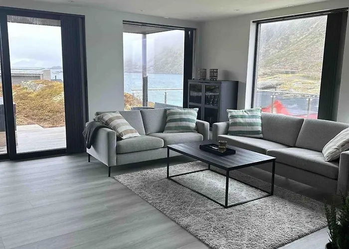 Modern With Amazing View * Ballstad