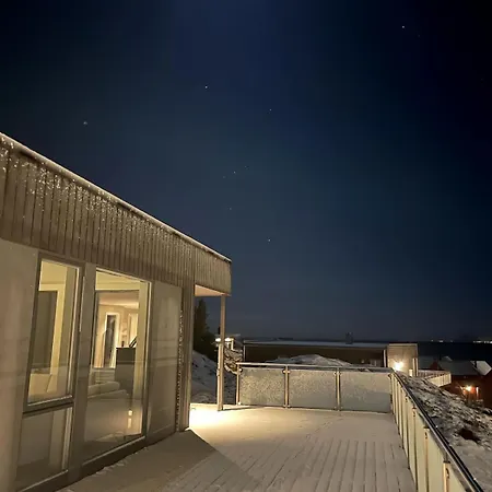 Dom wakacyjny Modern With Amazing View