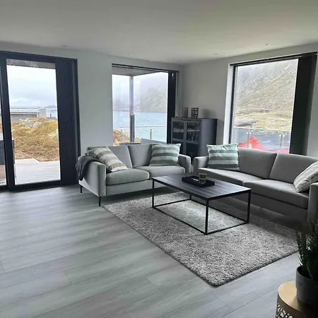 Modern With Amazing View * Ballstad