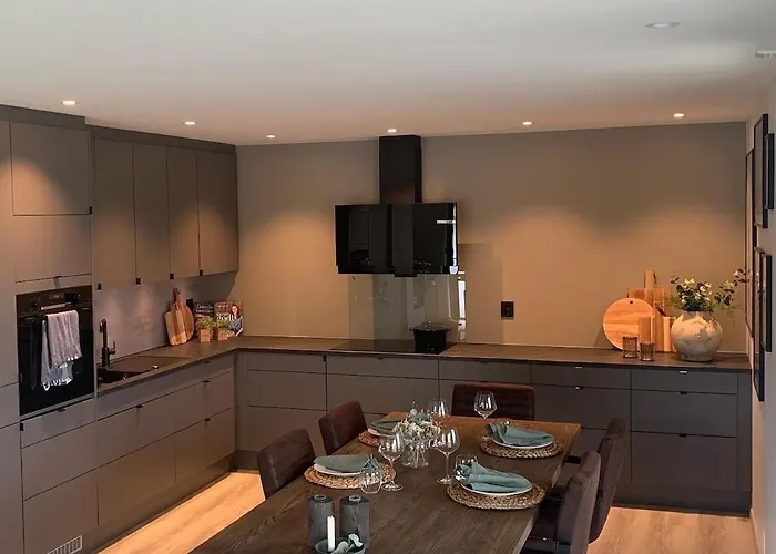 Modern With Amazing View * Ballstad